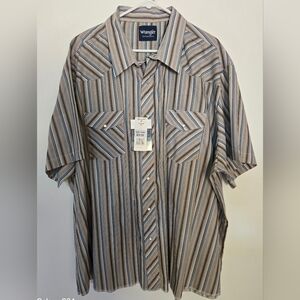 NWT Wrangler Men's Casual Striped Shirt - Blue and Tan